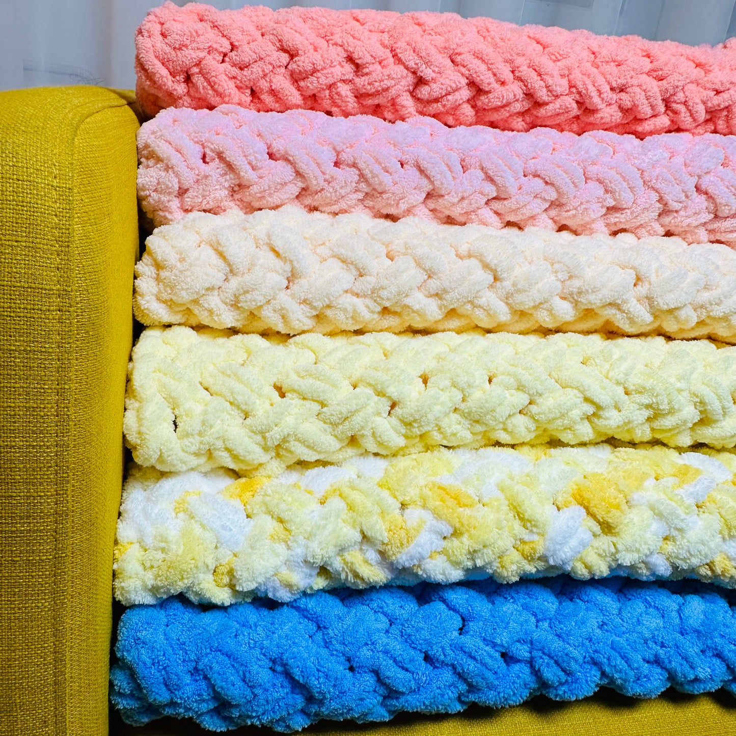 Cloudsoft Cozy Blanket – Hand-Woven Baby Blanket | Soft Chenille Cozy Blanket